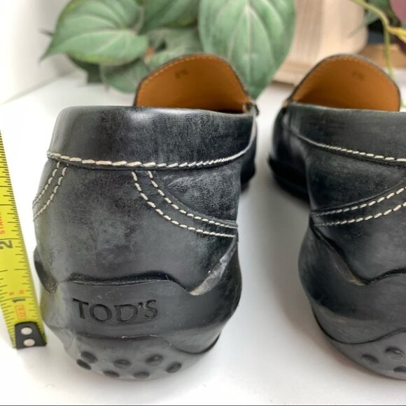 Tod's Loafer Black Leather Driving Shoes - Picture 6 of 12